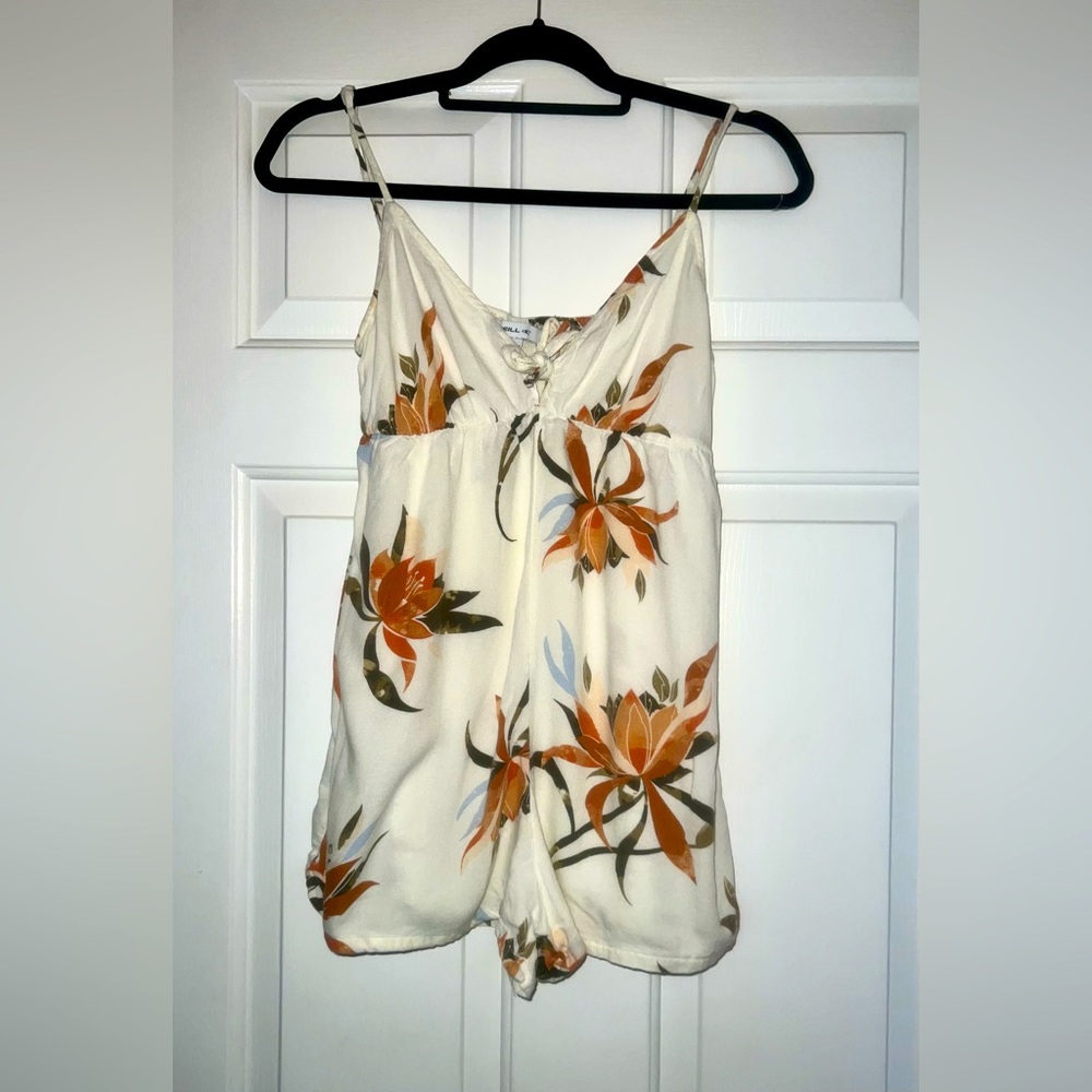O’Neill Pre Owned Short Romper. Size Medium